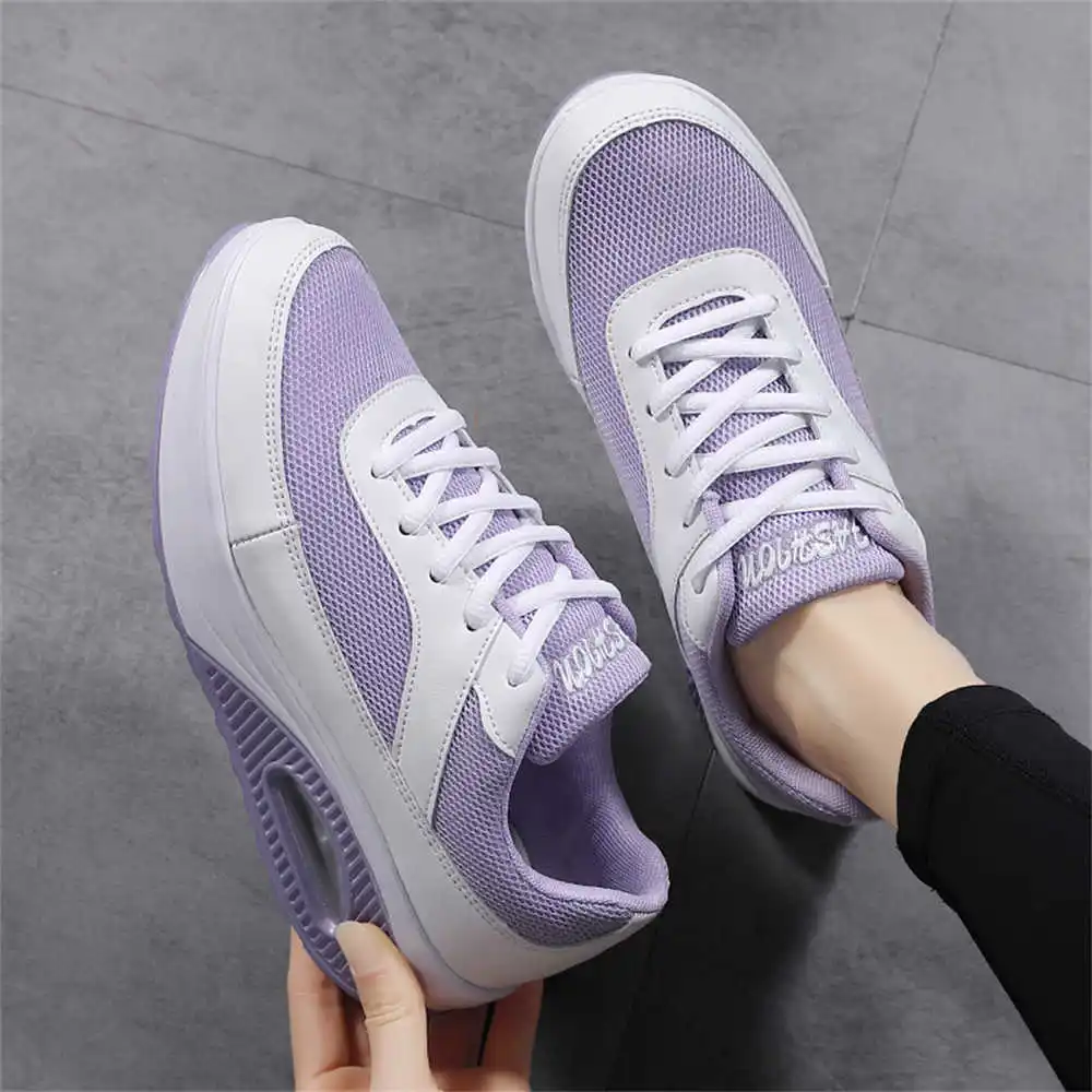 Number 41 Breathable Sneakers  - Badminton Vietnam ulasan dan harga