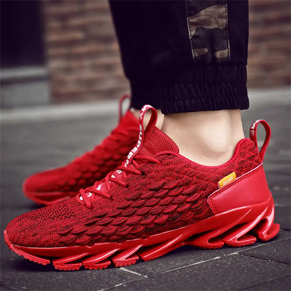 size 44 size 39 walking shoes  - Badminton Vietnam ulasan dan harga