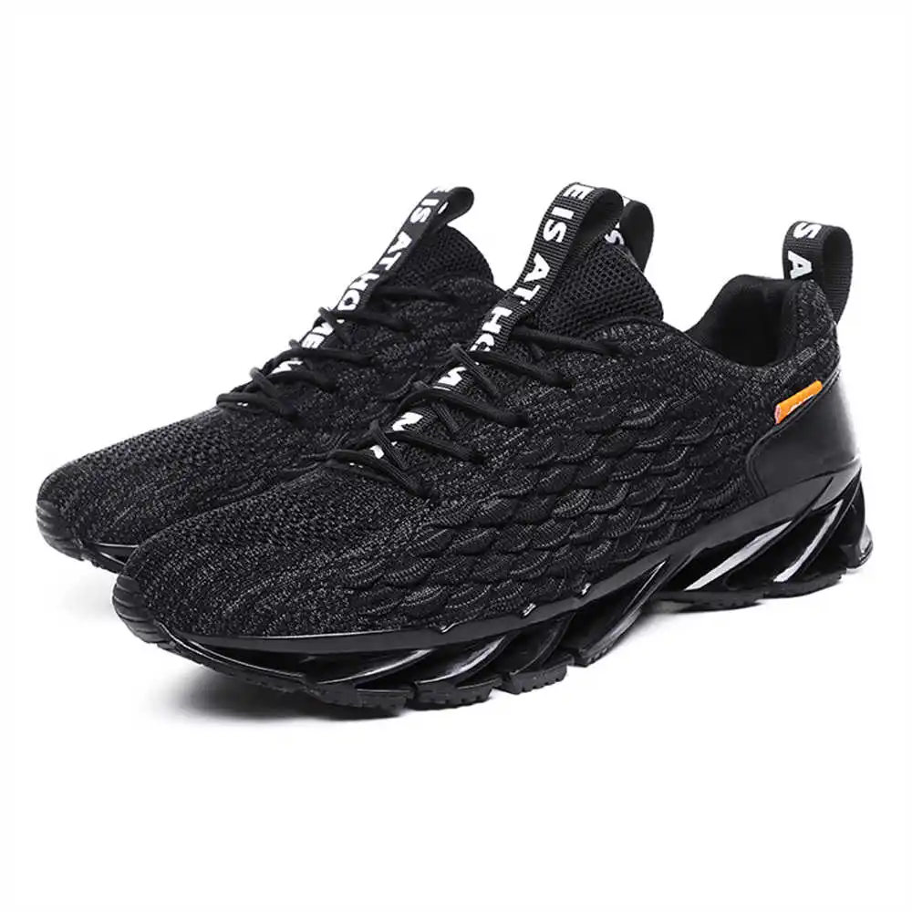 size 44 size 39 walking shoes  - Badminton Vietnam ulasan dan harga